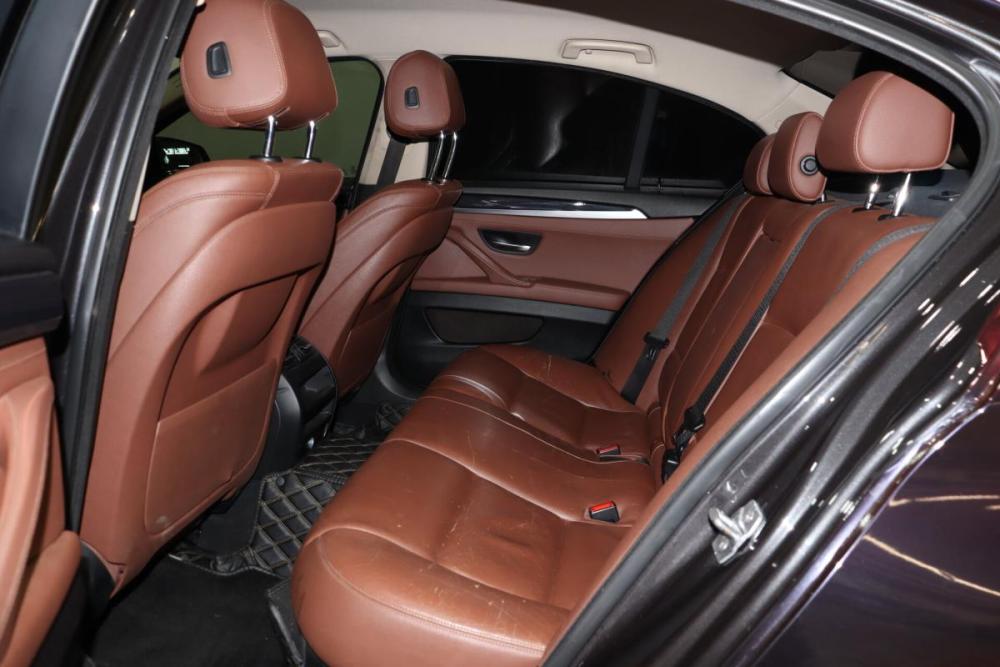 BMW 5 серии VI (F10/F11/F07) Рестайлинг Сургут  - изображение 28