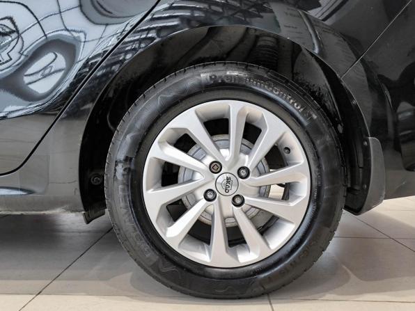 Kia Rio IV с пробегом 2018 года, цена 1 380 000 рублей, 132721 км, седан, Автокод Объявления