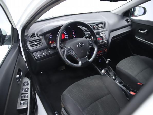 Kia Rio III Рестайлинг с пробегом 2016 года, цена 990 000 рублей, 189000 км, седан, Автокод Объявления