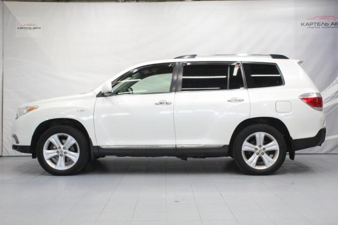 Toyota Highlander II (XU40) Рестайлинг с пробегом 2011 года, цена 2 149 000 рублей, 125218 км, внедорожник, Автокод Объявления