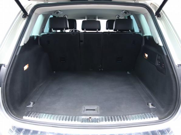 Volkswagen Touareg II с пробегом 2014 года, цена 2 050 000 рублей, 220049 км, внедорожник, Автокод Объявления