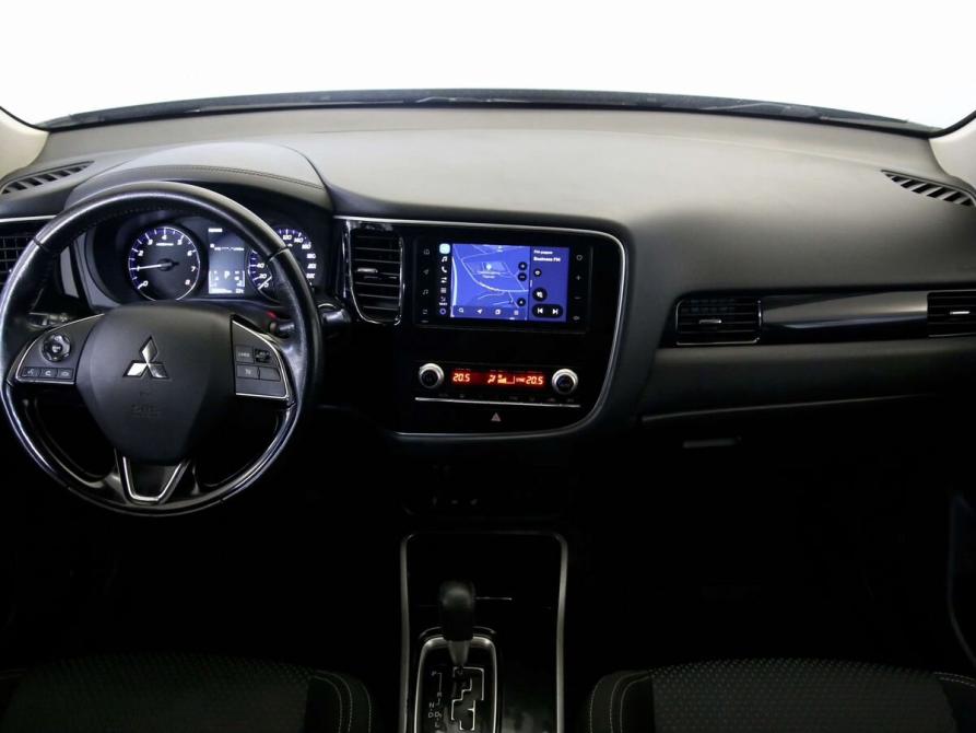Mitsubishi Outlander III Рестайлинг 3 Санкт-Петербург  - изображение 15