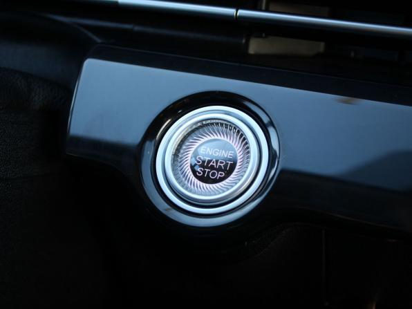 Omoda C5 I с пробегом 2024 года, цена 1 689 000 рублей, 25616 км, внедорожник, Автокод Объявления
