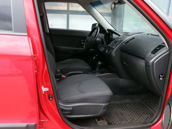 Kia Soul I Рестайлинг с пробегом 2011 года, цена 823 000 рублей, 196000 км, хэтчбек, Автокод Объявления