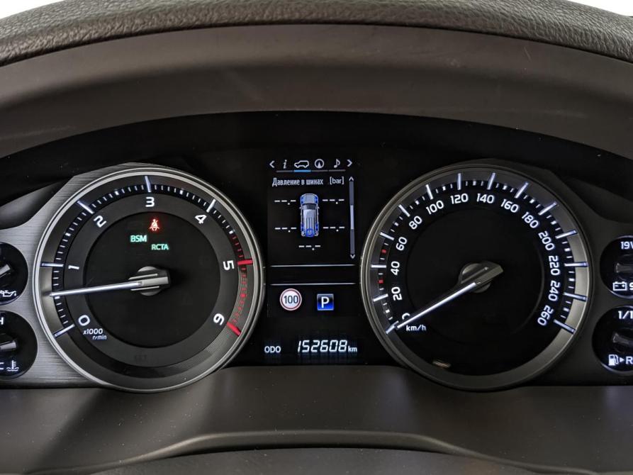 Toyota Land Cruiser 200 Series Рестайлинг 2 Москва  - изображение 16