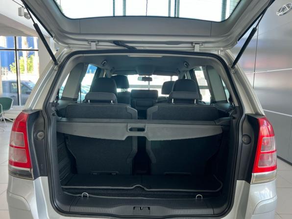 Opel Zafira B Рестайлинг с пробегом 2012 года, цена 799 000 рублей, 91462 км, компактвэн, Автокод Объявления
