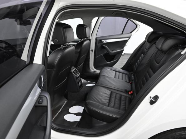 Skoda Octavia III (A7) с пробегом 2014 года, цена 1 299 000 рублей, 162000 км, лифтбек, Автокод Объявления