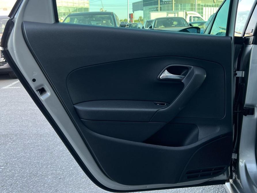 Volkswagen Polo V Рестайлинг Волгоград  - изображение 15