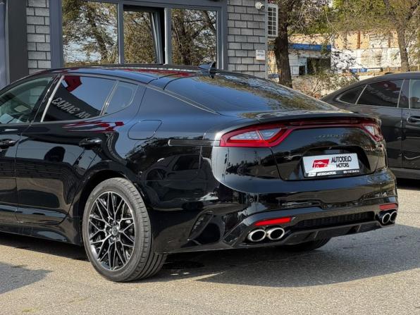 Kia Stinger I с пробегом 2019 года, цена 2 850 000 рублей, 133280 км, лифтбек, Автокод Объявления