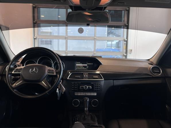 Mercedes-Benz C-Класс III (W204) Рестайлинг с пробегом 2011 года, цена 1 500 000 рублей, 142550 км, седан, Автокод Объявления