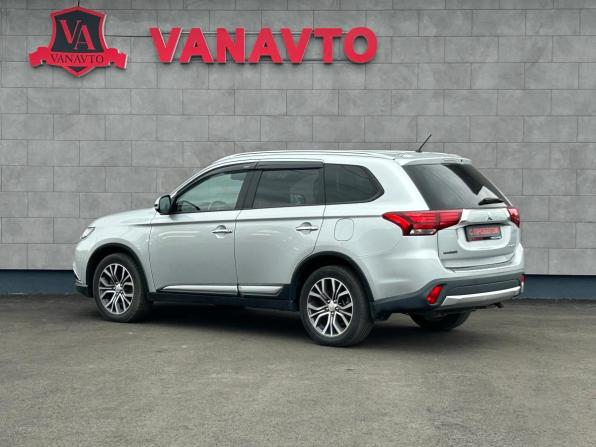 Mitsubishi Outlander III Рестайлинг 2 с пробегом 2016 года, цена 1 790 000 рублей, 157682 км, внедорожник, Автокод Объявления