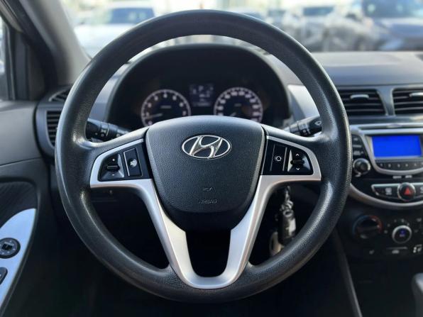 Hyundai Solaris I с пробегом 2011 года, цена 850 000 рублей, 168882 км, седан, Автокод Объявления