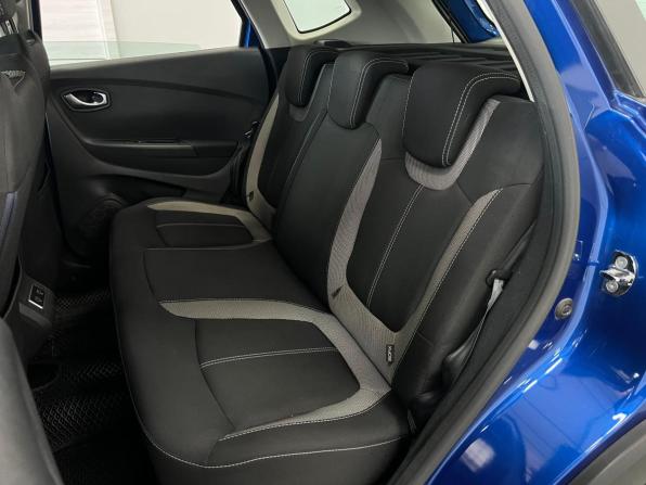 Renault Kaptur I Рестайлинг с пробегом 2020 года, цена 1 690 000 рублей, 62000 км, внедорожник, Автокод Объявления