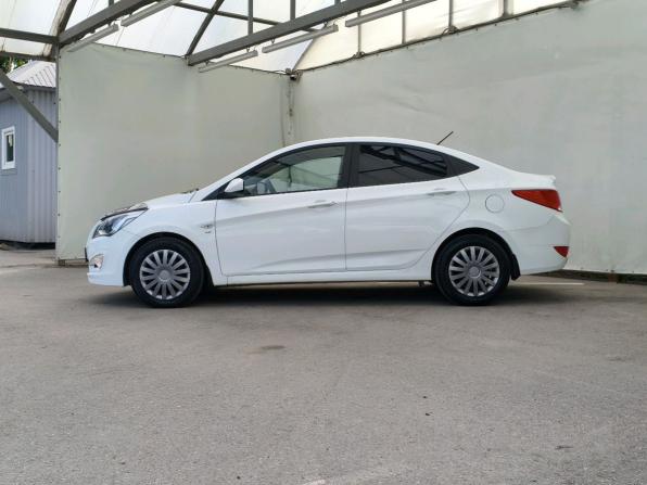 Hyundai Solaris I Рестайлинг с пробегом 2015 года, цена 950 000 рублей, 163941 км, седан, Автокод Объявления