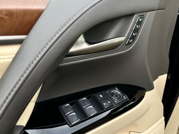 Lexus LX III Рестайлинг 2 с пробегом 2020 года, цена 9 629 000 рублей, 71484 км, внедорожник, Автокод Объявления