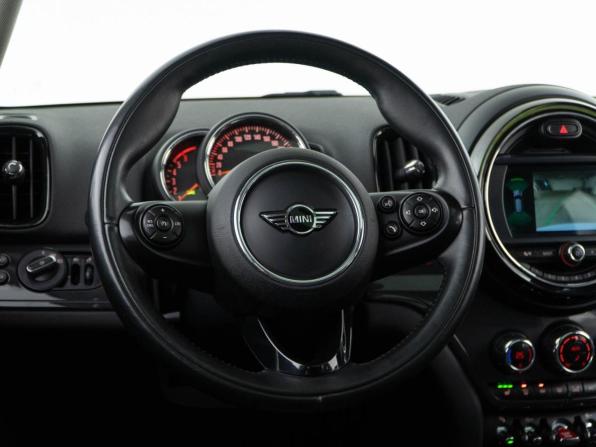 Mini Countryman II с пробегом 2018 года, цена 2 098 999 рублей, 120461 км, внедорожник, Автокод Объявления