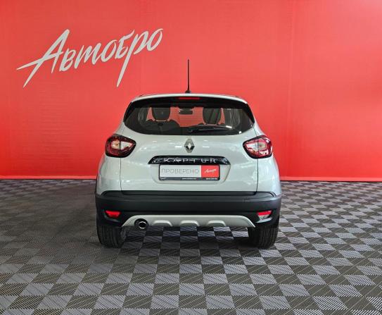 Renault Kaptur I Рестайлинг с пробегом 2021 года, цена 1 720 000 рублей, 78994 км, внедорожник, Автокод Объявления