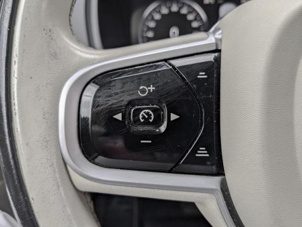 Volvo XC90 II с пробегом 2018 года, цена 3 245 000 рублей, 200505 км, внедорожник, Автокод Объявления