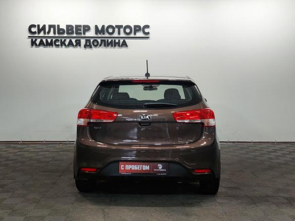 Kia Rio III Рестайлинг с пробегом 2017 года, цена 1 090 000 рублей, 96000 км, хэтчбек, Автокод Объявления