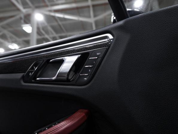 Porsche Macan I с пробегом 2016 года, цена 3 300 000 рублей, 129046 км, внедорожник, Автокод Объявления
