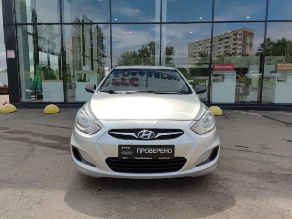Hyundai Solaris I с пробегом 2014 года, цена 770 000 рублей, 188469 км, седан, Автокод Объявления