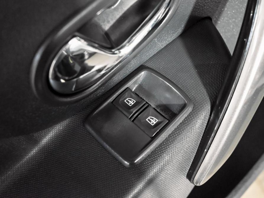 Renault Sandero II Екатеринбург  - изображение 14