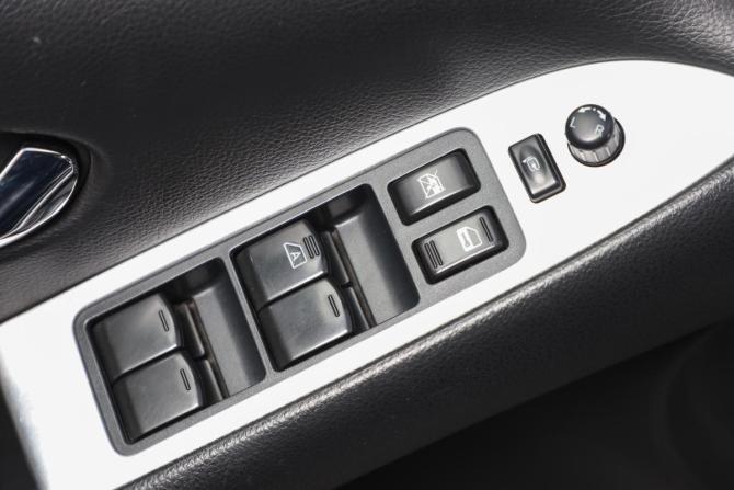 Nissan Murano II (Z51) Рестайлинг с пробегом 2015 года, цена 1 859 000 рублей, 179101 км, внедорожник, Автокод Объявления