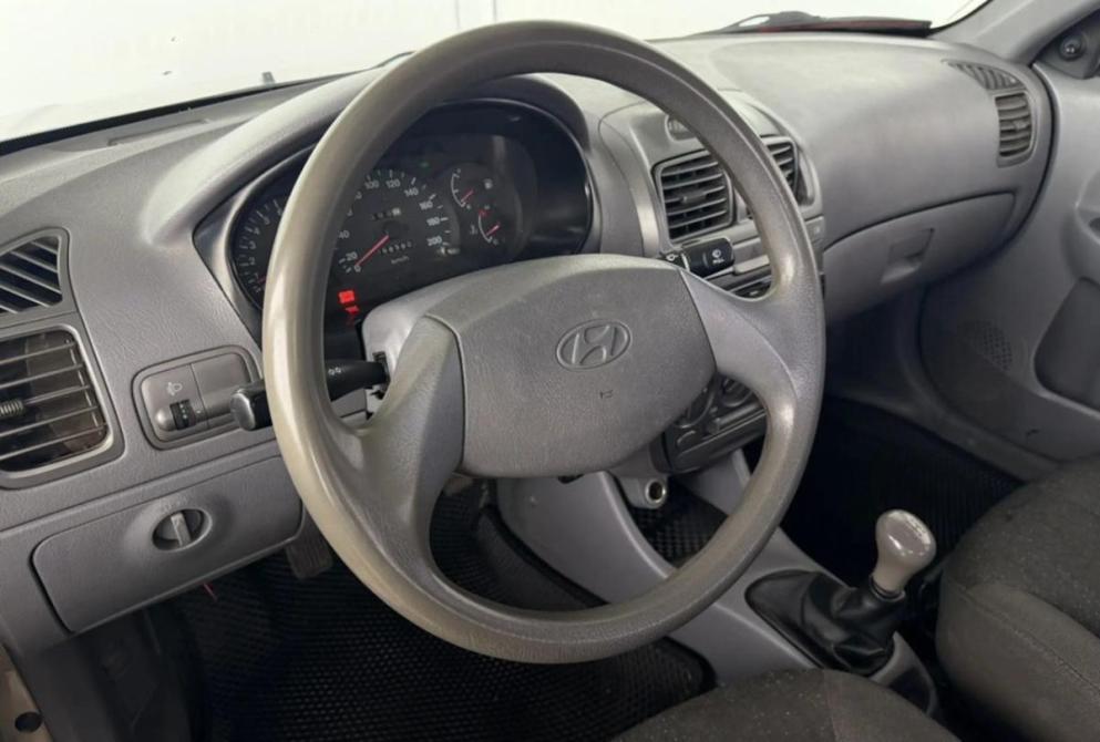 Hyundai Accent II Киров  - изображение 16