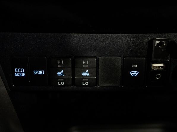 Toyota RAV4 IV (XA40) с пробегом 2015 года, цена 2 320 000 рублей, 174189 км, внедорожник, Автокод Объявления