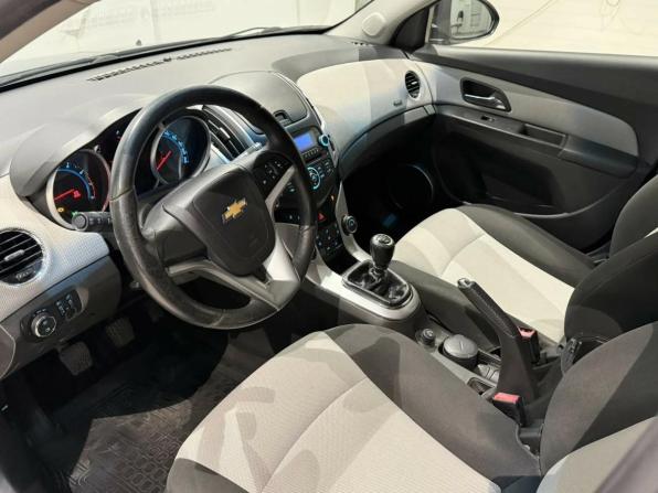 Chevrolet Cruze I Рестайлинг с пробегом 2013 года, цена 835 000 рублей, 91665 км, хэтчбек, Автокод Объявления