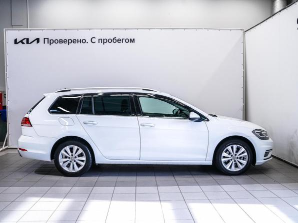 Volkswagen Golf VII Рестайлинг с пробегом 2017 года, цена 1 195 000 рублей, 38780 км, универсал, Автокод Объявления