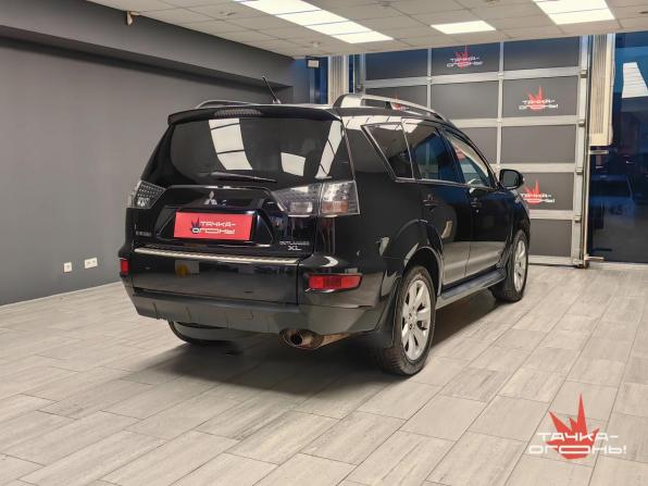 Mitsubishi Outlander II Рестайлинг с пробегом 2011 года, цена 1 198 000 рублей, 209000 км, внедорожник, Автокод Объявления