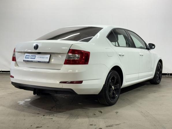 Skoda Octavia III (A7) с пробегом 2013 года, цена 985 000 рублей, 251606 км, лифтбек, Автокод Объявления