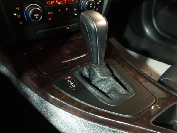 BMW 3 серии V (E90/E91/E92/E93) Рестайлинг с пробегом 2010 года, цена 1 370 000 рублей, 261982 км, седан, Автокод Объявления