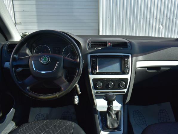Skoda Octavia II (A5) Рестайлинг с пробегом 2010 года, цена 799 000 рублей, 222000 км, универсал, Автокод Объявления