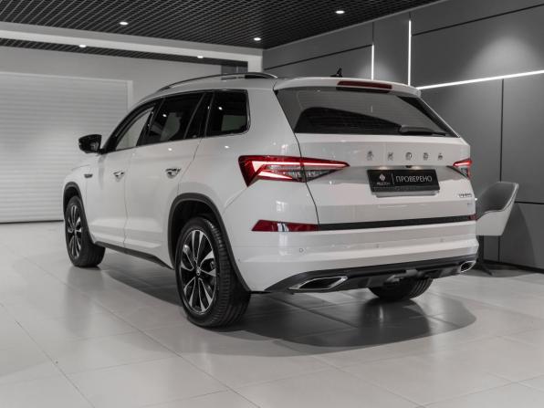 Skoda Kodiaq I Рестайлинг с пробегом 2023 года, цена 4 595 000 рублей, 15440 км, внедорожник, Автокод Объявления