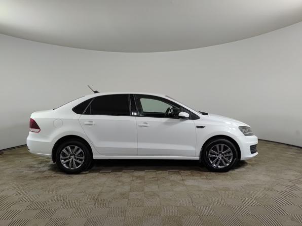 Volkswagen Polo V Рестайлинг с пробегом 2019 года, цена 1 200 000 рублей, 130670 км, седан, Автокод Объявления