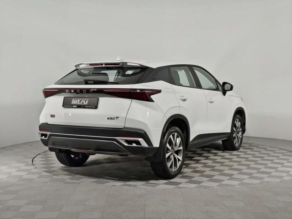 Omoda C5 I Рестайлинг с пробегом 2024 года, цена 1 739 000 рублей, 10320 км, внедорожник, Автокод Объявления