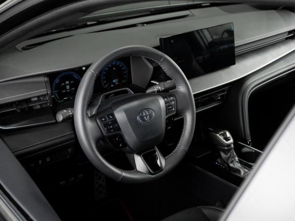 Toyota Camry IX (XV80) China Market с пробегом 2025 года, цена 4 779 000 рублей, 13 км, седан, Автокод Объявления