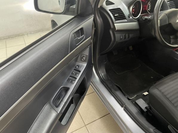 Mitsubishi Lancer X Рестайлинг с пробегом 2011 года, цена 689 000 рублей, 151366 км, седан, Автокод Объявления