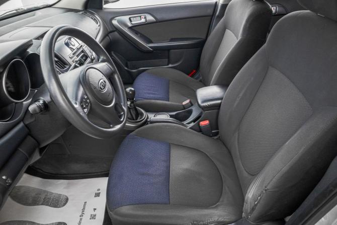 Kia Cerato II с пробегом 2010 года, цена 789 000 рублей, 124100 км, хэтчбек, Автокод Объявления