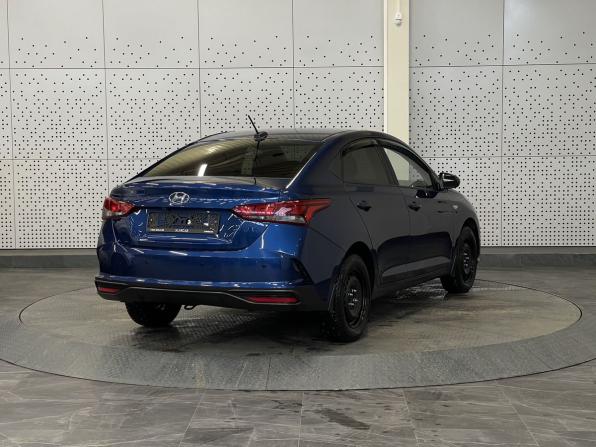 Hyundai Solaris II Рестайлинг с пробегом 2022 года, цена 1 630 000 рублей, 66054 км, седан, Автокод Объявления