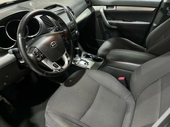 Kia Sorento II с пробегом 2012 года, цена 1 451 250 рублей, 273000 км, внедорожник, Автокод Объявления