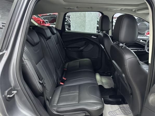Ford Kuga II с пробегом 2013 года, цена 1 665 000 рублей, 233513 км, внедорожник, Автокод Объявления