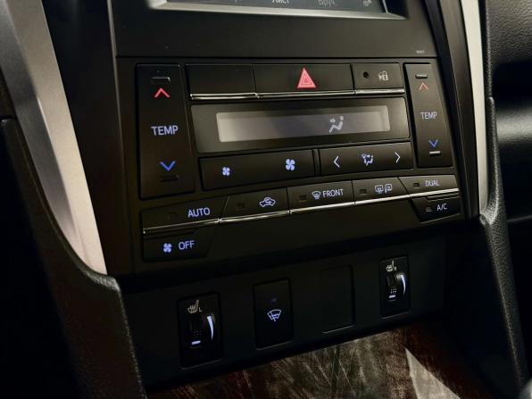 Toyota Camry VII (XV50) Рестайлинг с пробегом 2017 года, цена 2 176 000 рублей, 186536 км, седан, Автокод Объявления