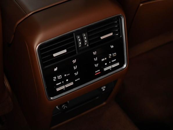 Porsche Cayenne III с пробегом 2021 года, цена 10 500 000 рублей, 54447 км, внедорожник, Автокод Объявления