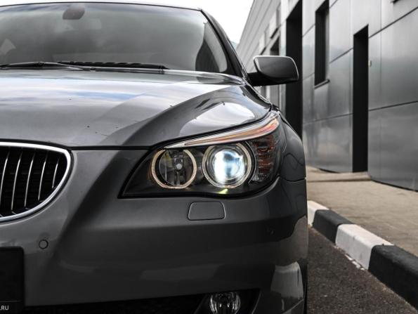 BMW 5 серии V (E60/E61) Рестайлинг с пробегом 2009 года, цена 1 324 000 рублей, 285855 км, седан, Автокод Объявления
