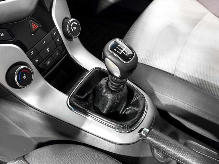 Chevrolet Cruze I Санкт-Петербург  - изображение 11