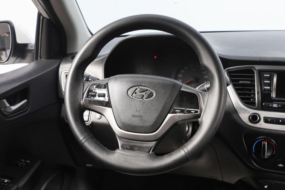 Hyundai Solaris II Новосибирск  - изображение 12