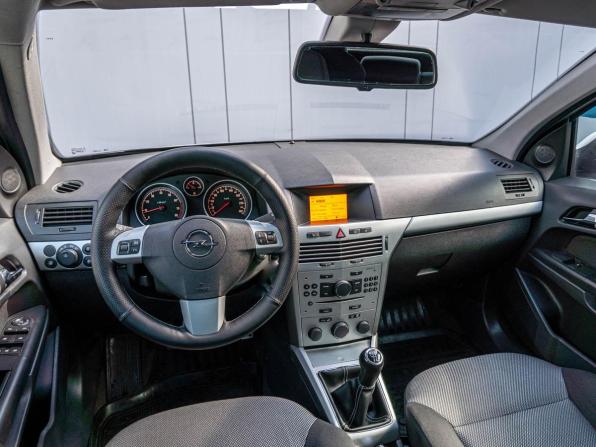 Opel Astra H Рестайлинг с пробегом 2011 года, цена 459 000 рублей, 190243 км, хэтчбек, Автокод Объявления